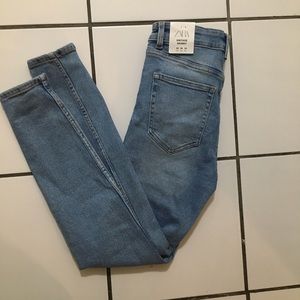 Zara Vintage Skinny Jeans (High Waisted) Size 6